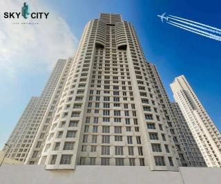 28th Floor Sky City View Apartment - 2