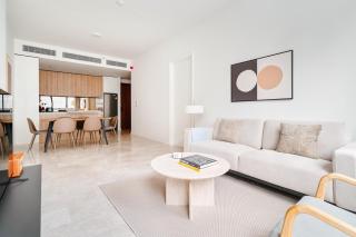 Blueground Imbi rooftop pool nr park KUL-10 - 7