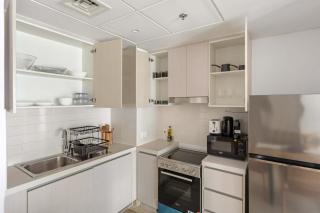 Silkhaus Serene 1BDR Retreat in Yas Island - 2