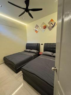 Ipoh Staycation Homefeel 50"LCD 13pax free WIFI TK9 - Ipoh - 2