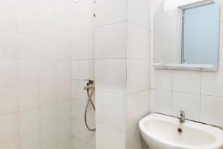 TwoSpaces Living at Keputran Homestay - Surabaya - 8