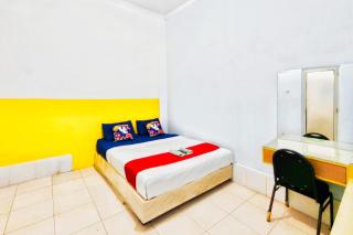 TwoSpaces Living at Keputran Homestay - Surabaya - 3
