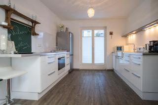 Chalet Austria, famous ski areas around us, 15 min to salzburg city, direct mountain view, up to 10 people - 5