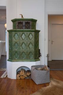 Chalet Austria, famous ski areas around us, 15 min to salzburg city, direct mountain view, up to 10 people - 1