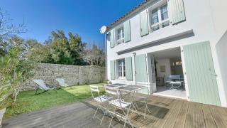 777 Thoiras 7 Maison, jardin, parking - 9
