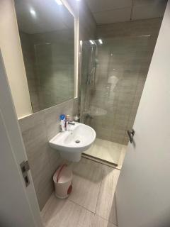 Holiday Apartment Near yas Island and Abu Dhabi Airport DABAS 4 - 3