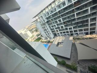 Holiday Apartment Near yas Island and Abu Dhabi Airport DABAS 4 - 5