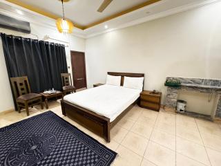 Mashal Guest House Islamabad - 8