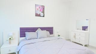 Holiday Ready 1 Bedroom Stylish Creek front - 6