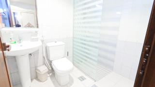 Holiday Ready 1 Bedroom Stylish Creek front - 1