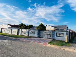 Flamingo B and B - 7