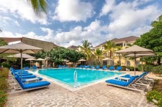 Medina Palms 2BR Coastal Gem - 8