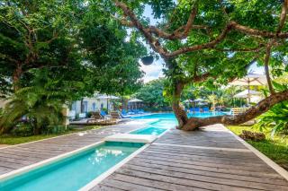 Medina Palms 2BR Coastal Gem - 4