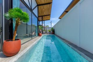 Modern 4-Bedroom Solar Villa with Pool & Game Zone at Sunset Garden 15 - 0