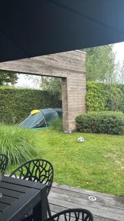 La maison noire au coin - 6