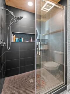 Canyon Crest Grand Chalet with Snowbird Access - 2