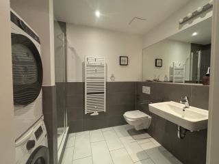 4 zimmerwohnzng im Herzen von Friedrichshain - 1