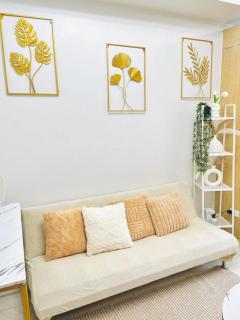 Brent's Dream Escape Staycation - 1