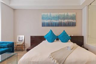 Sandton Skye Apartment - 1