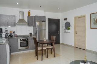 Stylish Two bedroom Apartment - 3