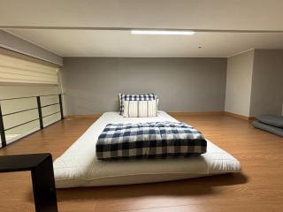 Modern Style Duplex Room - 8