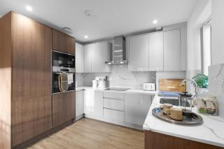 The Isleworth Garden Retreat 3BR 2BA with Gated Parking - 5