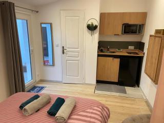 Maisonnette cosy au calme terrasse local vélo - 7