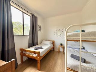 Beachside Cabin No 2 at Island Beach - 5