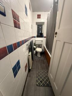 Your Comforting Home Minutes from Wembley Stadium - 6