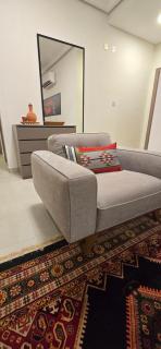 Modern Omani Inspired Apartment in Muscat - 4