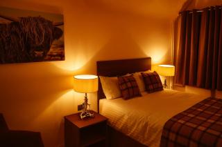 Lochmaddy Hotel - 7