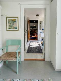 Traditional Red House By The Lake In Småland - 3