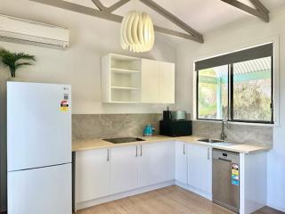 Beachside Cabin No 1 at Island Beach - 8