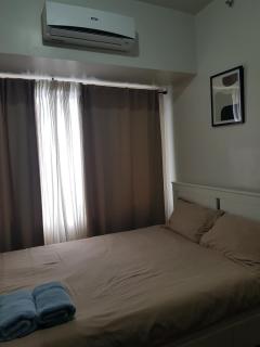 Fully-furnished 1-br unit - 9