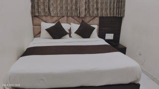 Hotel Sunlight Ahmedabad - 5