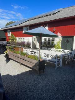 Rovor och Rum Ladugården - 0