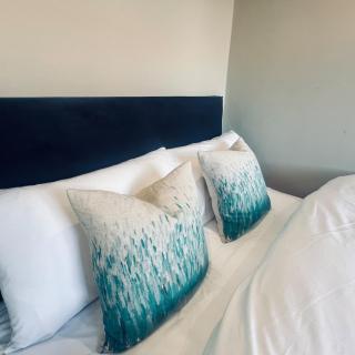 Stylish family home with cinema-style lounge near Blackpool - 4