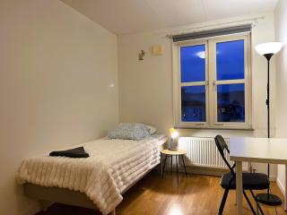 Three Floors Workers Home - 9