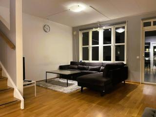 Three Floors Workers Home - 0