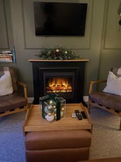 Modern, Stylish Flat on Baker Street, Steps from Stirling Old Town & Station - 9