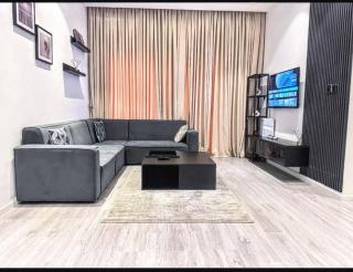 Luxury 3-Bedroom Family Apartment in Oniru, VI - Pool, PS5, 247 Power, Near Landmark Beach - 5