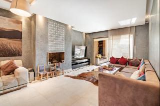 Élégant Rez de Jardin Accès Golf et Parking Privé - 7