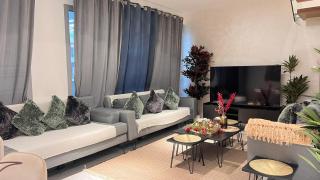 Luxury View Apartment Near Yas Island And Abu Dhabi airport DABAS 5 - 3