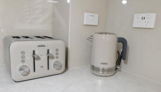 Coastal Views - waterfront guest apartment - Daleys Point - 8