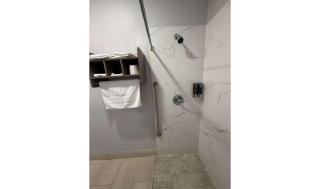 Kiwi Inn Capital O Houston - Hwy 249 - 1