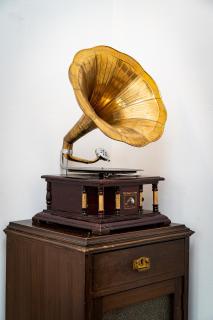 Royal Center Palace - 4