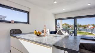 Apartment Adria 3 by Villas Guide - 8