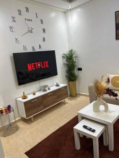 2-bedroom apartment for rent in Izdihar Marrakech - 7