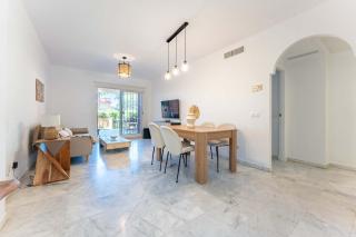 Apartmento en Marbella con acceso directo a la piscina! - 4