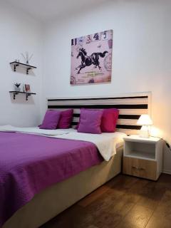 Two bedroom apartment Family in center - 3